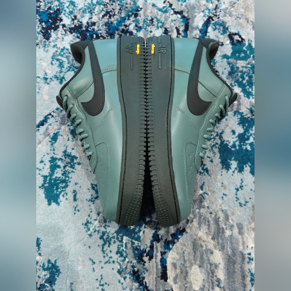 *SOLD* Nike Air Force 1 GTX Vibram Clay Green Sequoia Gore-Tex US9.5